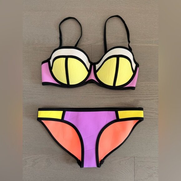 Triangl Swimwear Colorblock Bikini - Picture 2 of 11